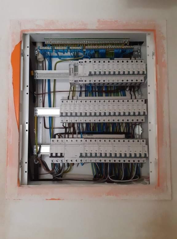 Montáž elektrorozvaděče RODINNÝ DŮM